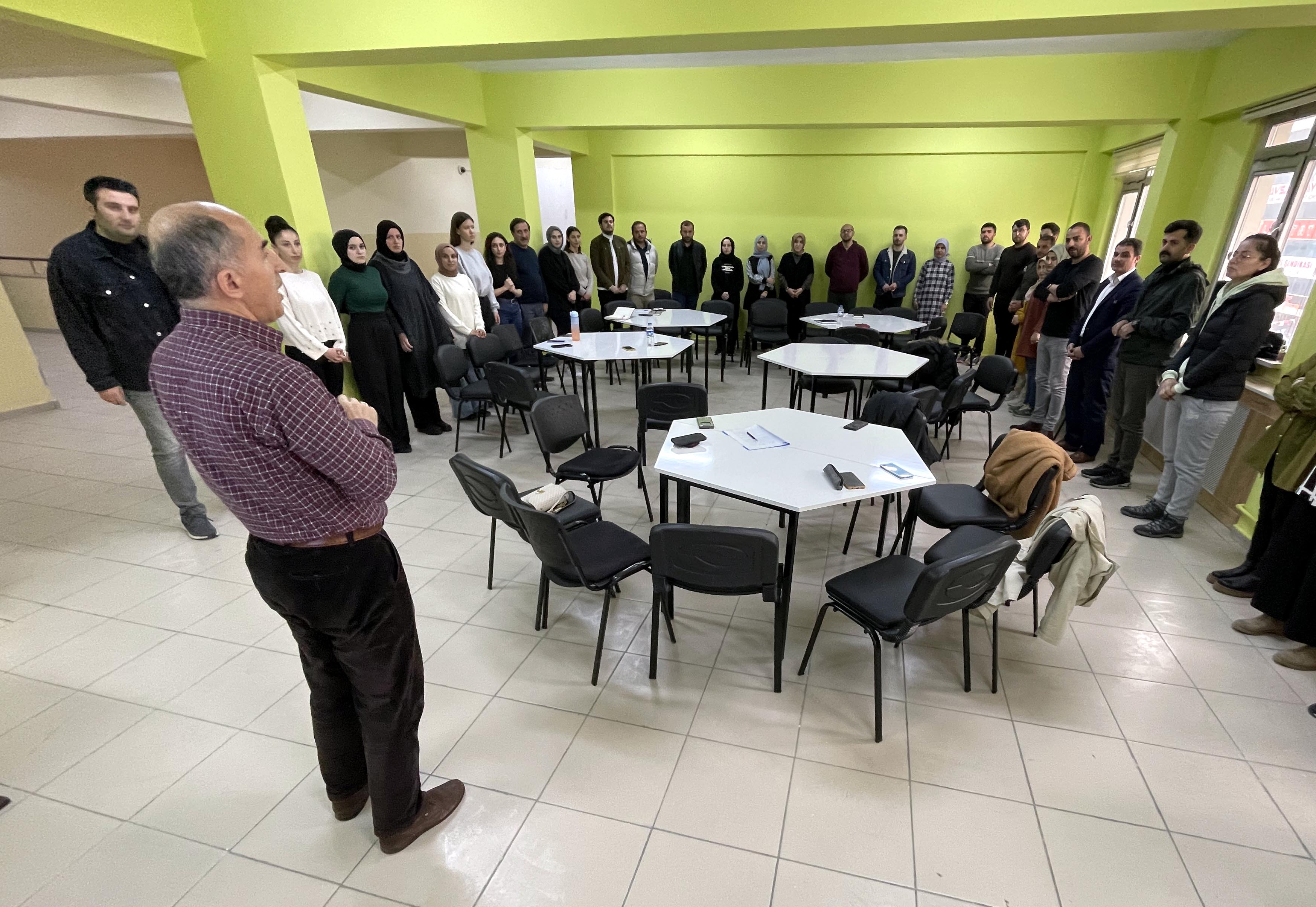 Ardahan'da öğretmenlere "Aktif öğrenme" semineri verildi