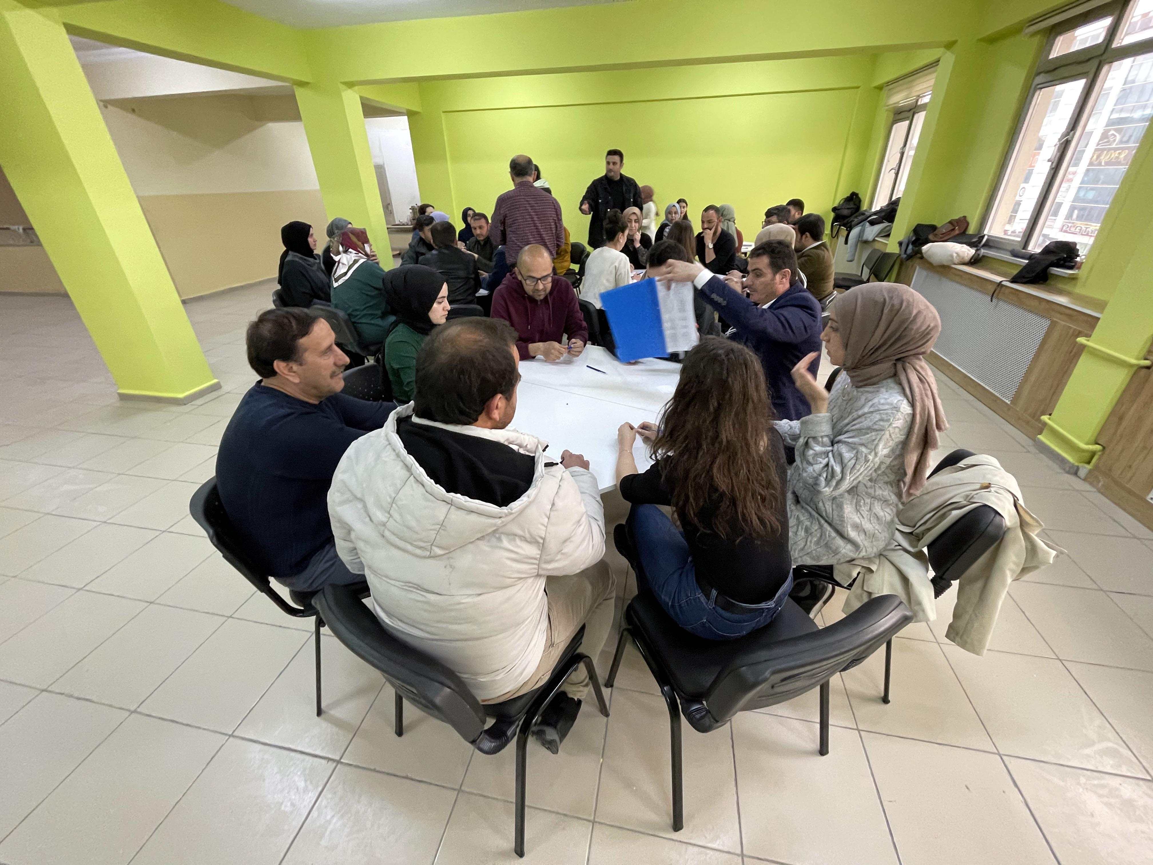 Ardahan'da öğretmenlere "Aktif öğrenme" semineri verildi