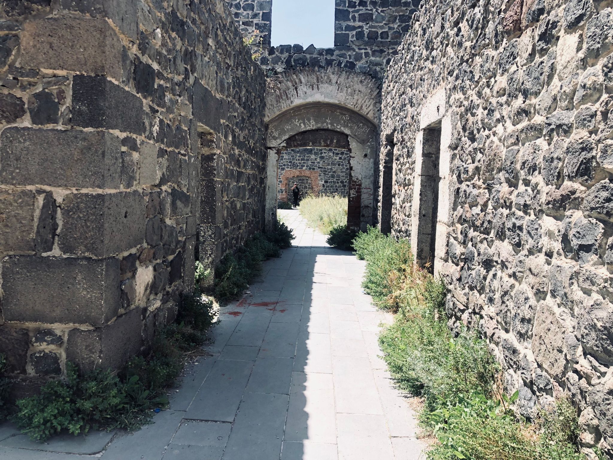 Kars Kalesi ilgi bekliyor