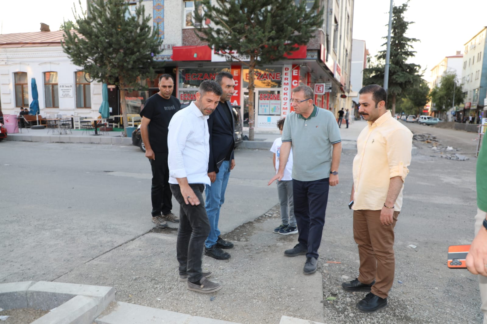 Vali Polat'tan şehir turu