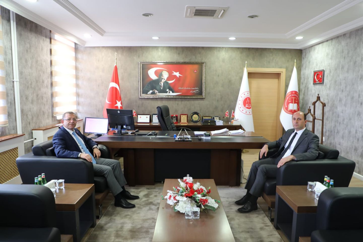 Vali Ziya Polat iade-i ziyaretlerde bulundu