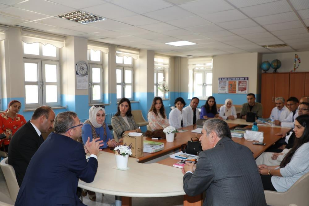 Kars Valisi Polat'tan sanat ve spor vurgusu