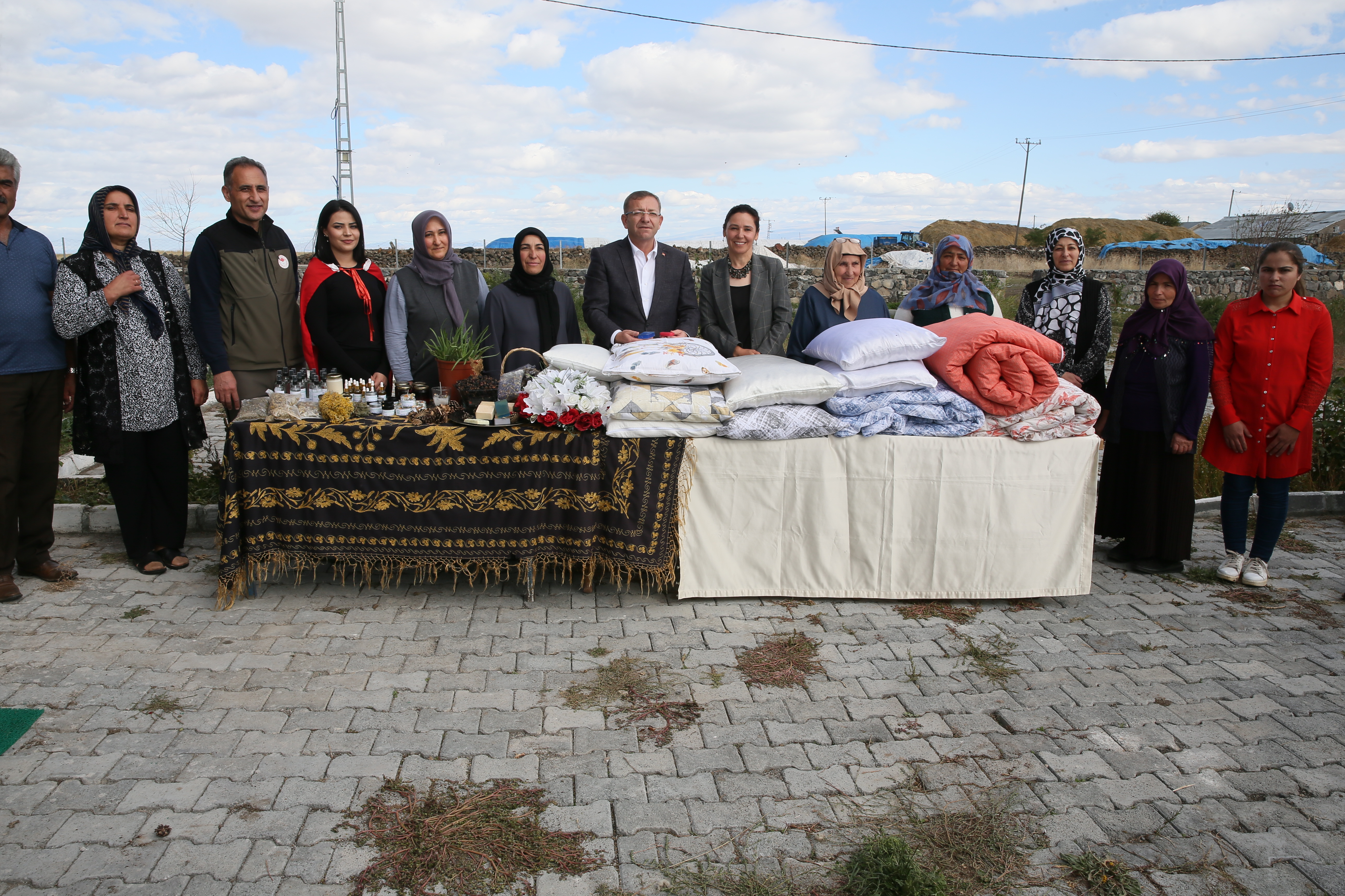 Kars'ın tüm ilçelerinde kadın kooperatifleri kurulacak