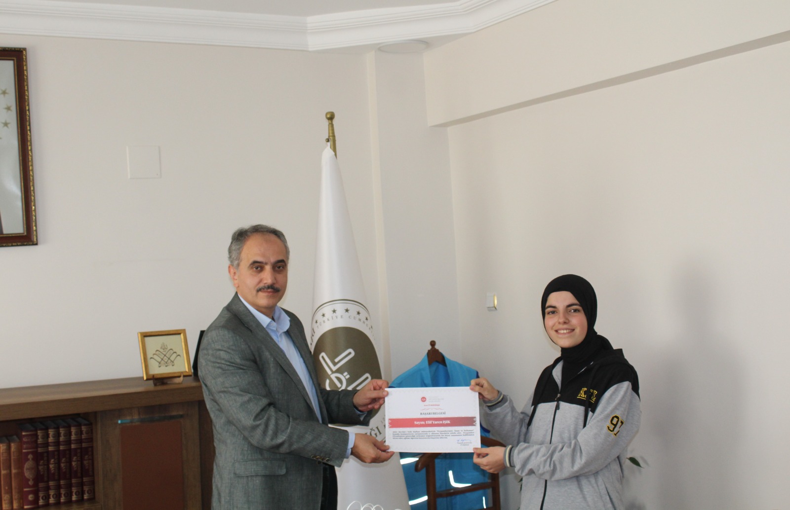 Kompozisyon yarışmasında dereceye girenler ödüllendirildi