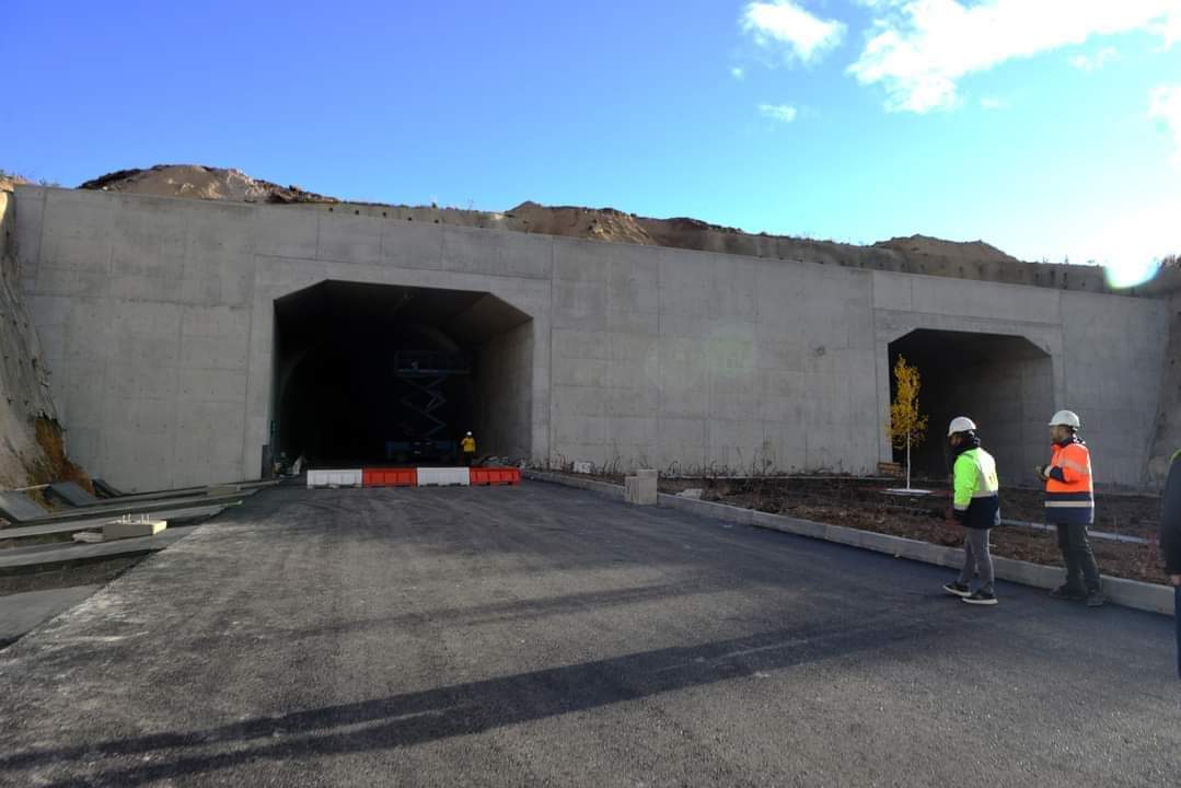 Çıldır Aşık Şenlik tüneli yakında hizmete girecek