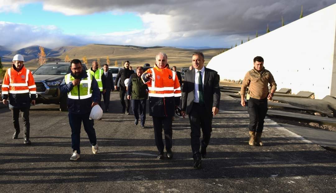 Çıldır Aşık Şenlik tüneli yakında hizmete girecek
