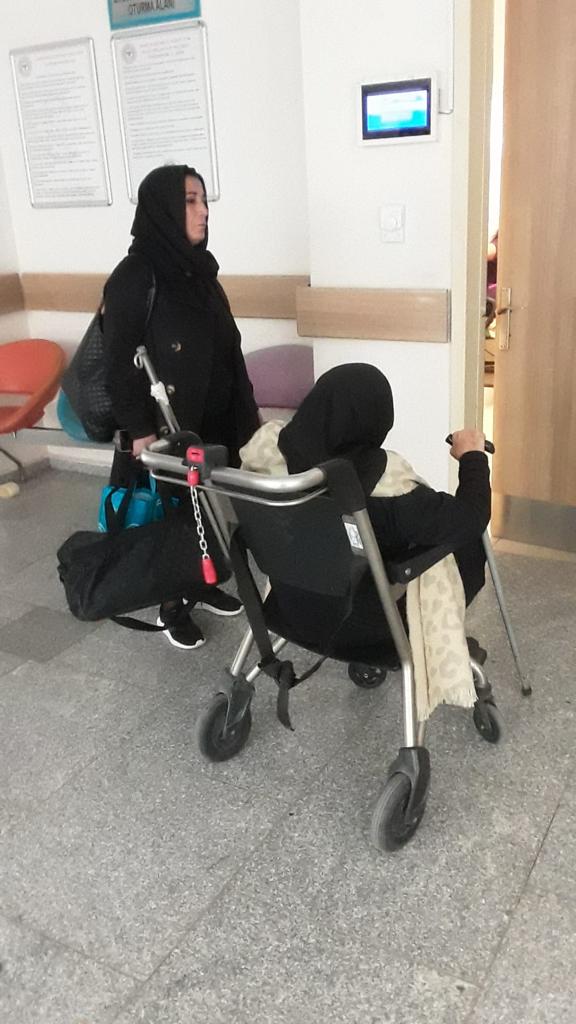 Kars'ta, "Evde Yaşlı Bakım Hizmeti" devam ediyor