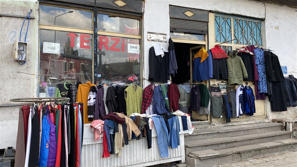 Yanık sesli Yasin Dede TRT Kars Radyosu'nu anlattı