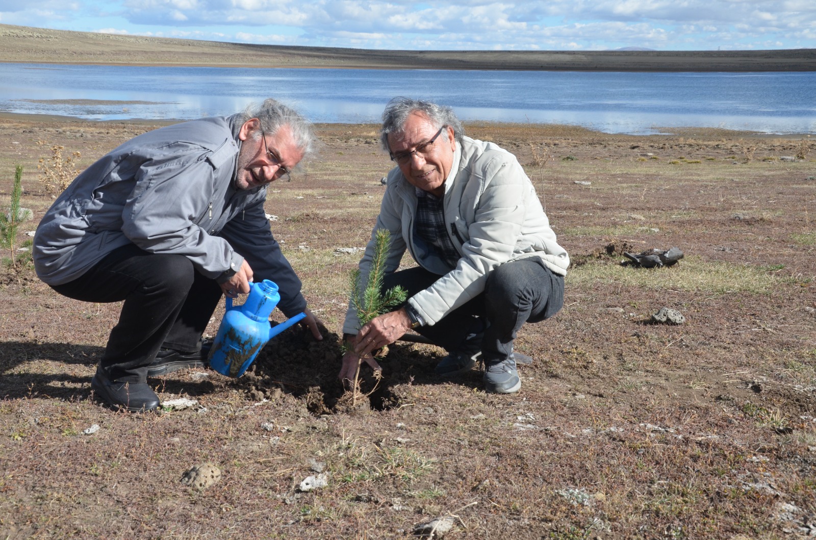 Asboğa Gölüne "Yüzüncü yılda 100 fidan"