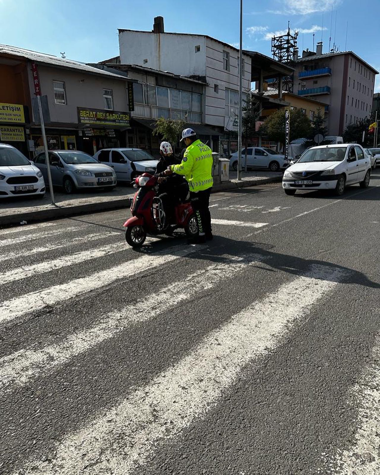 “Öncelik hayatın öncelik yayanın”