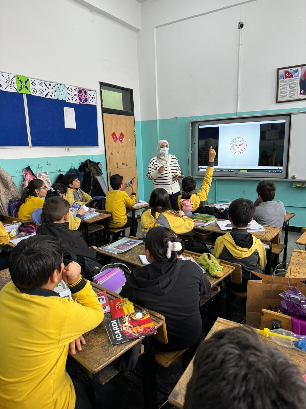 Çocuklara “Ağız ve diş sağlığı” anlatıldı