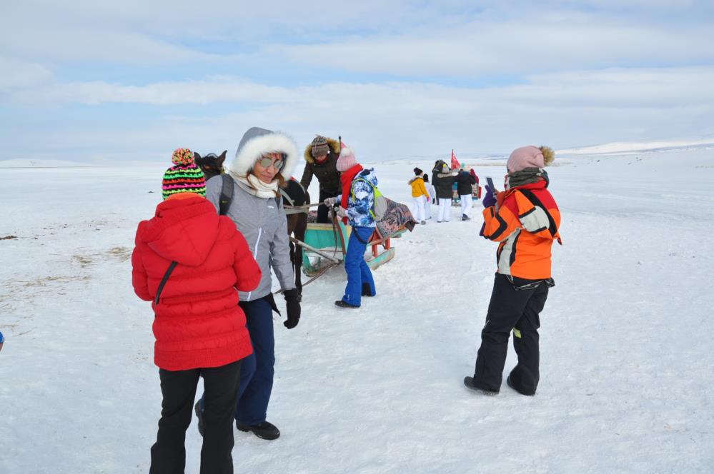 Kars yerli ve yabancı turistlerin uğrak yeri oldu