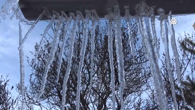 Sarıkamış'ta soğuk hava etkili oluyor