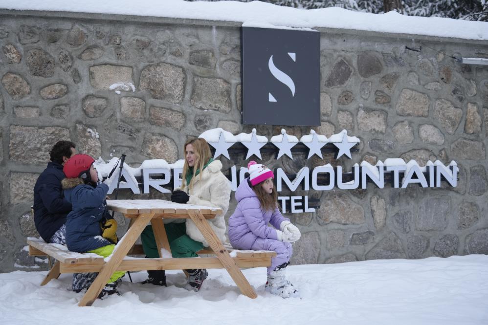 Wilma Elles Sarıkamış'ta kayak tatilinde