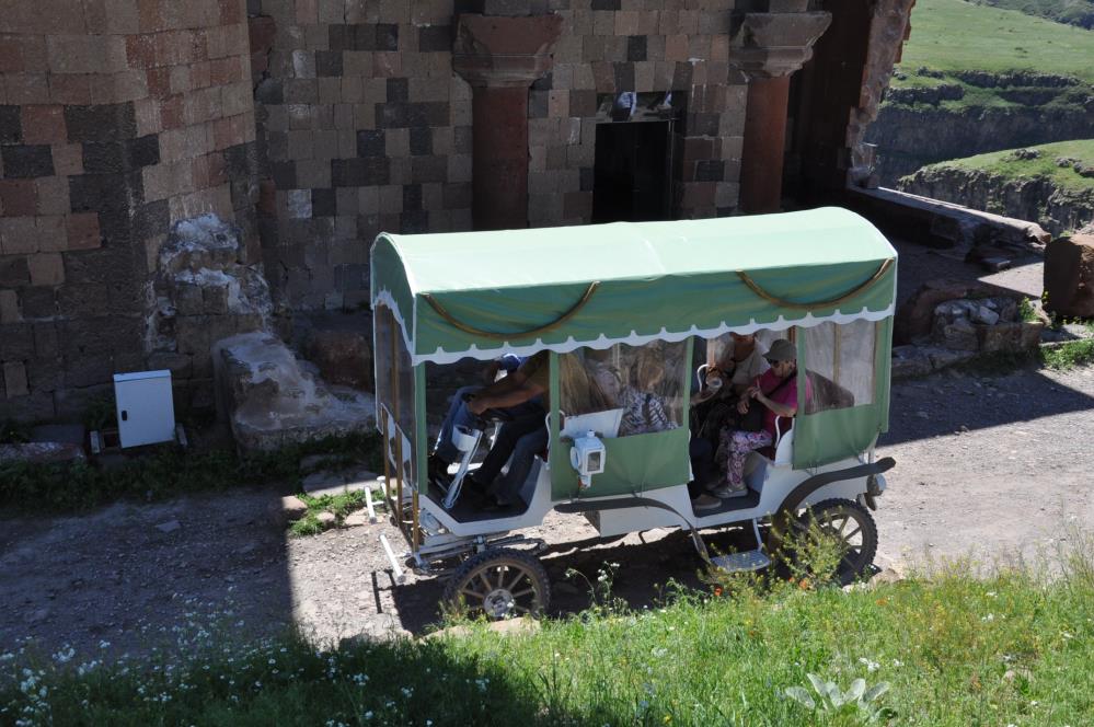 Kars'ın tarihi kenti Ani'ye yoğun ilgi