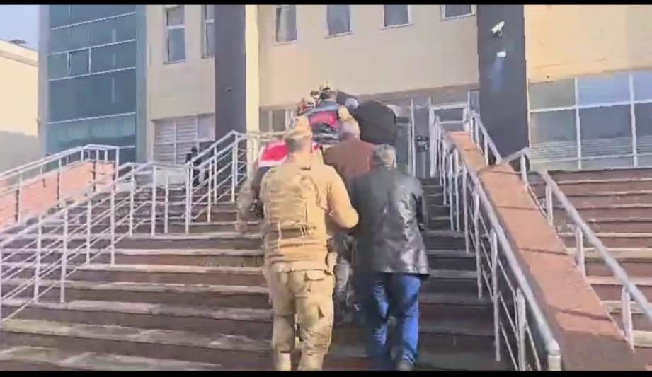 Aranan 12 şahıs JASAT tarafından yakalandı