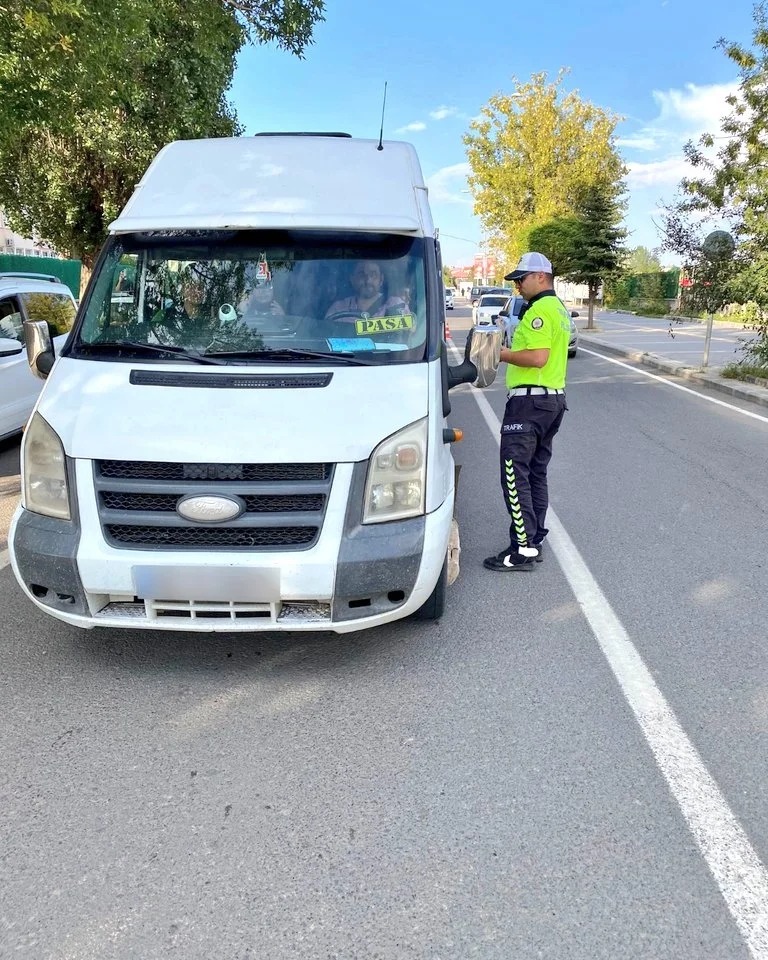 Kars'ta okul çevrelerinde denetimler yapıldı