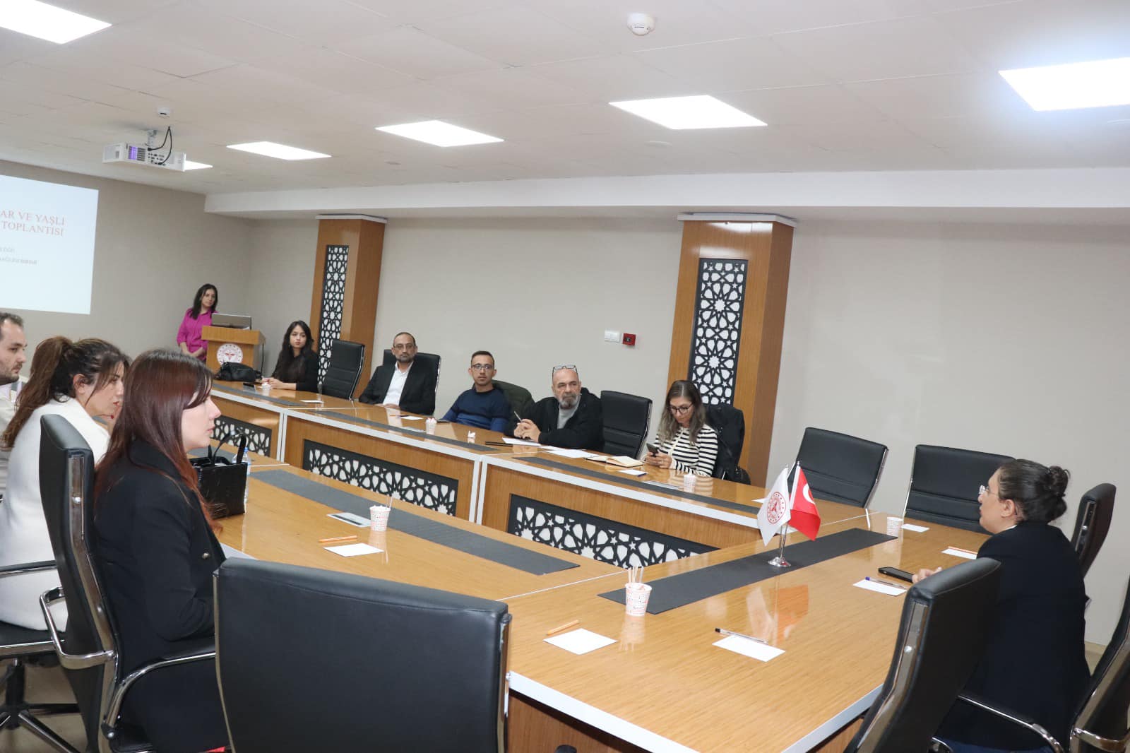 Kars'ta kronik hastalıklar ve risk faktörleri ele alındı