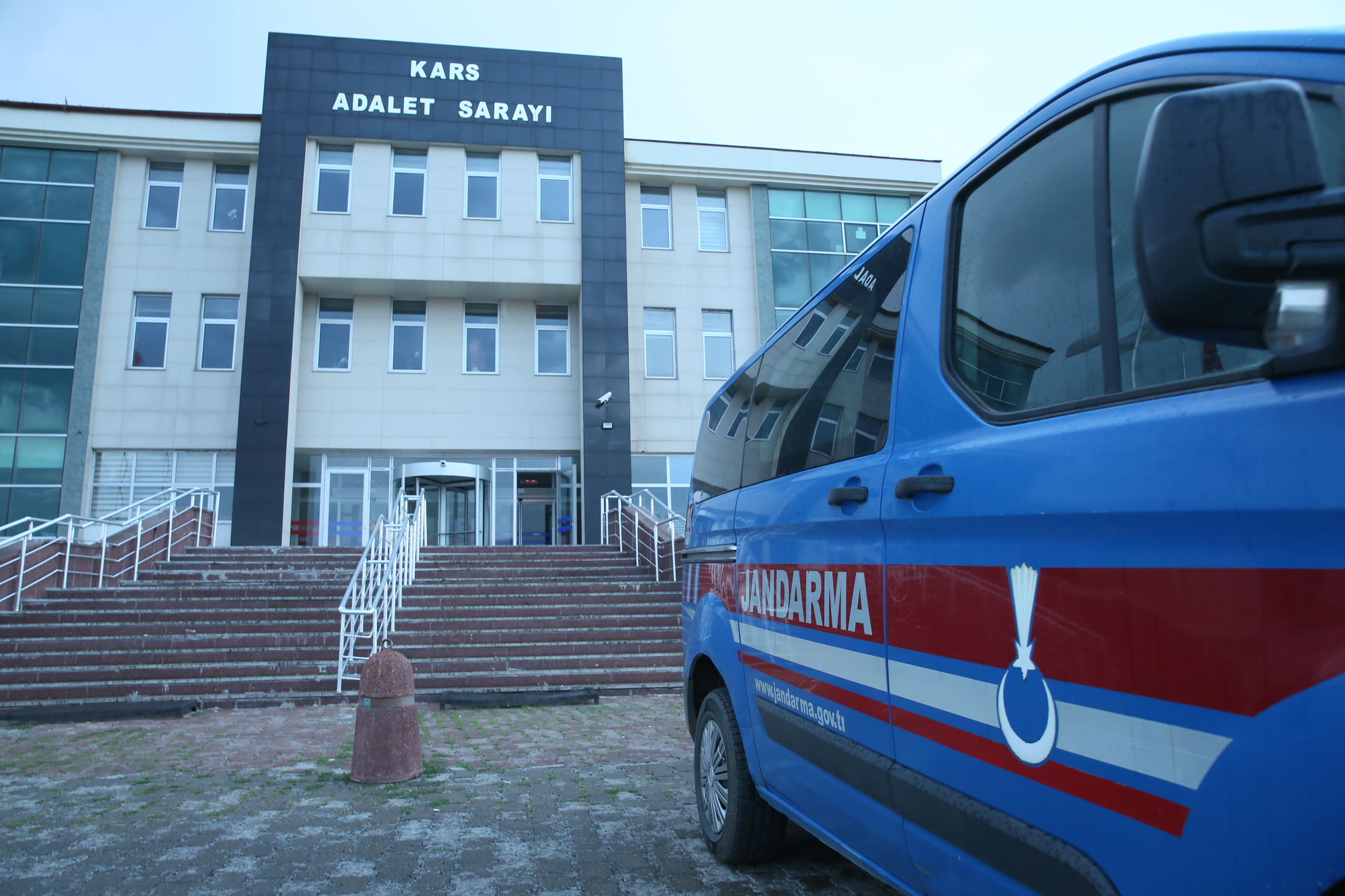 Kars'ta eşini öldüren zanlı tutuklandı