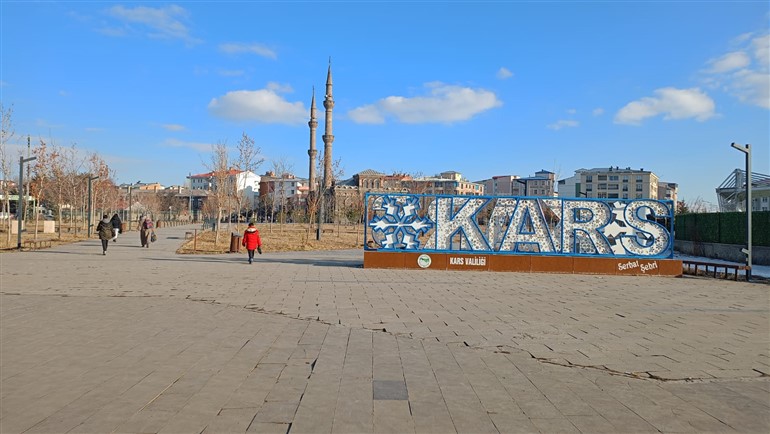 Kars'ta Aralık ayında sonbahar havası yaşanıyor