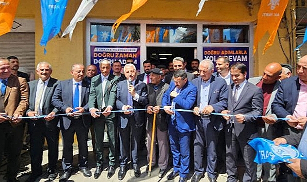 AK Parti, Akyaka'da seçim bürosunu açtı