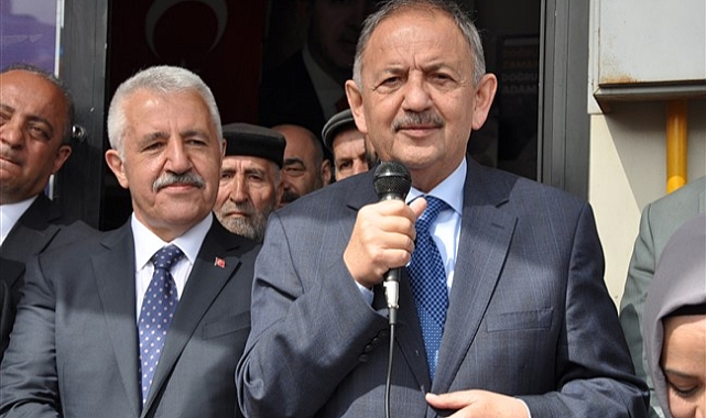 AK Parti Genel Başkan Yardımcısı Mehmet Özhaseki, " Bu 20 yıldır vatanın dört bir tarafında attığımız imza ile adeta sessiz bir devrim yaşandı"