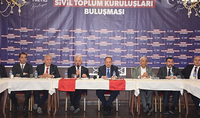 AK Parti Genel Başkan Yardımcısı Özhaseki, Kars'ta STK buluşmasında konuştu