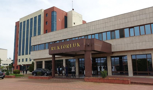 Depremde 65 öğrencisini kaybeden İnönü Üniversitesi normale dönmeye çalışıyor