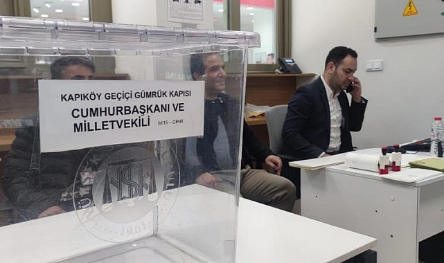 Kapıköy Gümrük Kapısı'nda oy kullanma işlemi başladı