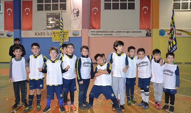 Kars’ın alt yapısına Fenerbahçe desteği