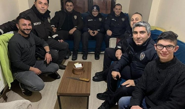 Kars'ta polisi kavga var diye çağırıp pasta kestiler