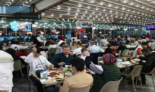 Ramazan bereketi esnafın yüzünü güldürüyor