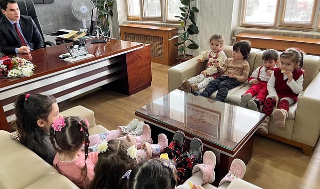 Vali Vekili Tuna, minik öğrencilerle buluştu