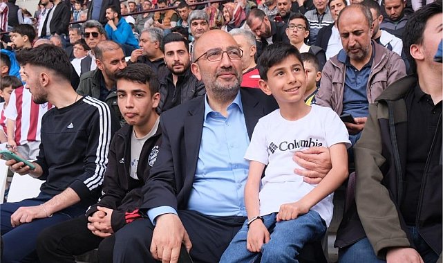 Açıkkapı; "Bu millet, kimin yanında olduğunu 14 Mayıs'ta 7'li masaya da 7 düvele de gösterecek"