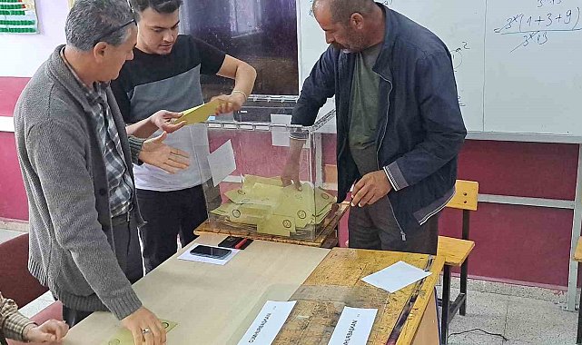 Adilcevaz'da oy sayımı başladı