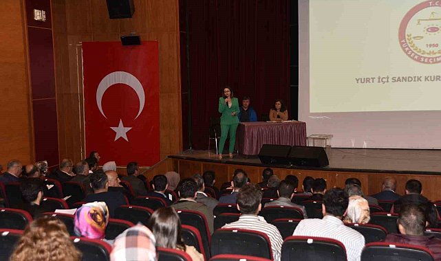 Ahlat'ta 'Yurt İçi Sandık Kurulu Eğitimi' düzenlendi