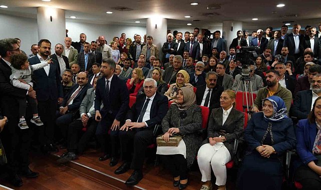 AK Parti'de mazbata sevinci