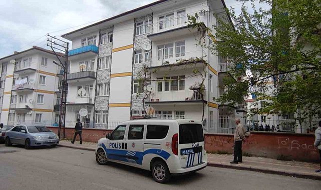 Aynı daireyi 5 kişiye kiraya veren şahıs tutuklandı