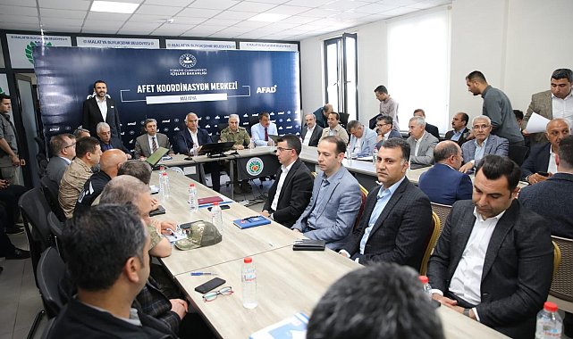 Bakan Ersoy, Malatya'da istişarelerde bulundu