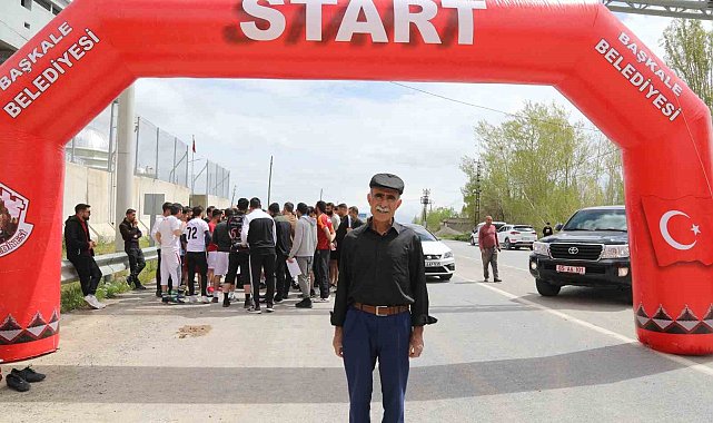 Başkale'de '2. Halk Koşusu' yapıldı