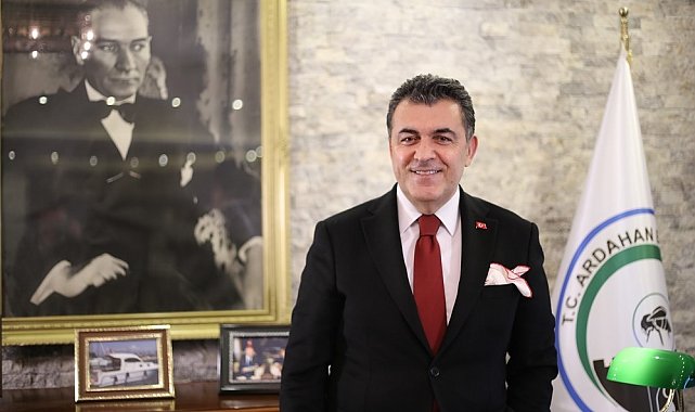 Başkan Demir, Dünya Şampiyonu Naz Arıcı'yı tebrik etti