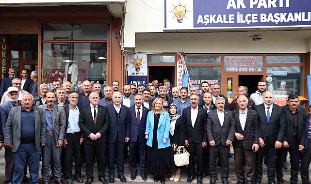 Başkan Sekmen adım adım ilçeleri geziyor