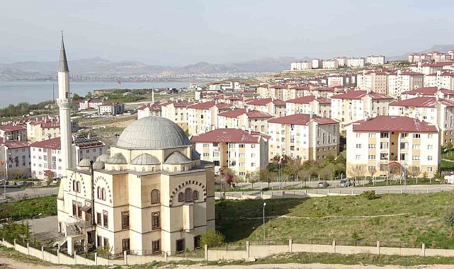 Cumhurbaşkanı Erdoğan talimat verdi, Van bir yılda ihya edildi