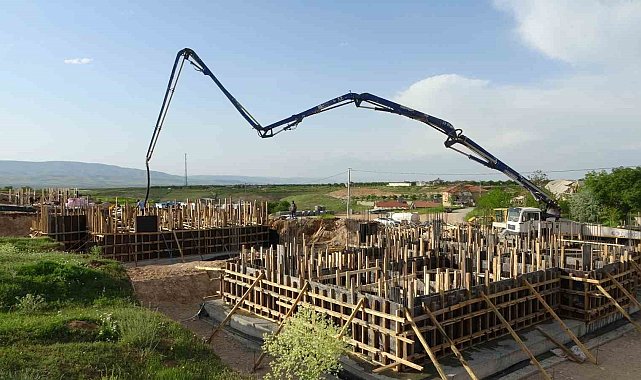 Deprem bölgesi Malatya'da köy evleri yükseliyor