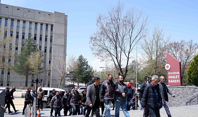 Dolandırıcı çetesi operasyonunda 9 tutuklama