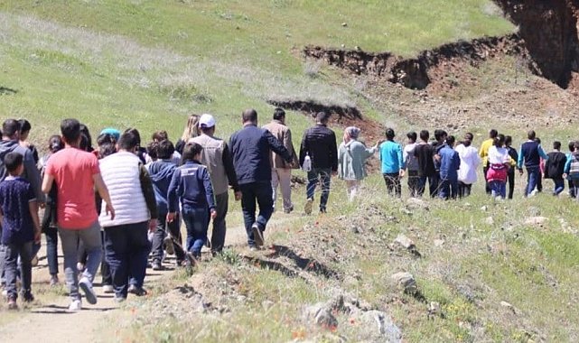 Elazığ'da doğa yürüyüşü düzenlendi