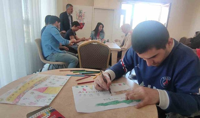 Engelsiz Yaşam Merkezi engellilere umut oldu