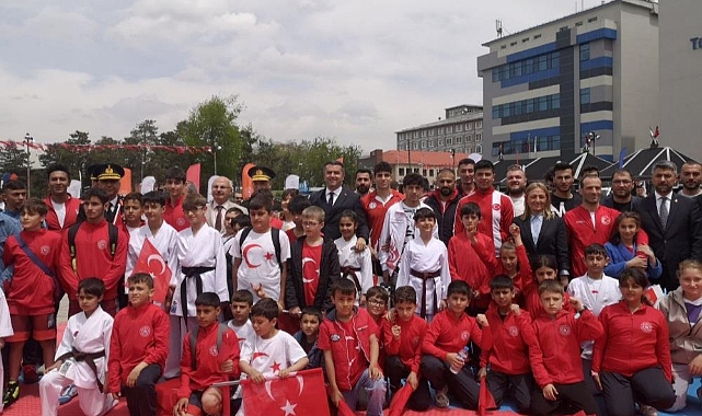 Erzurum'da 19 Mayıs coşkusu