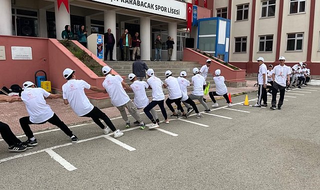 Erzurum'da çocuk oyunları etkinliği