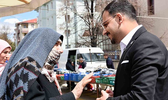 Genç aday sempatisi ile göz dolduruyor